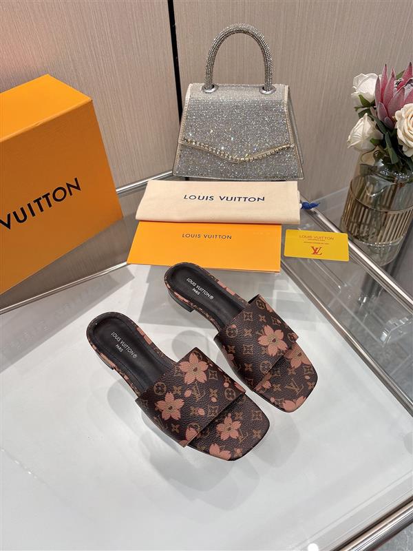 20251128184534704 270